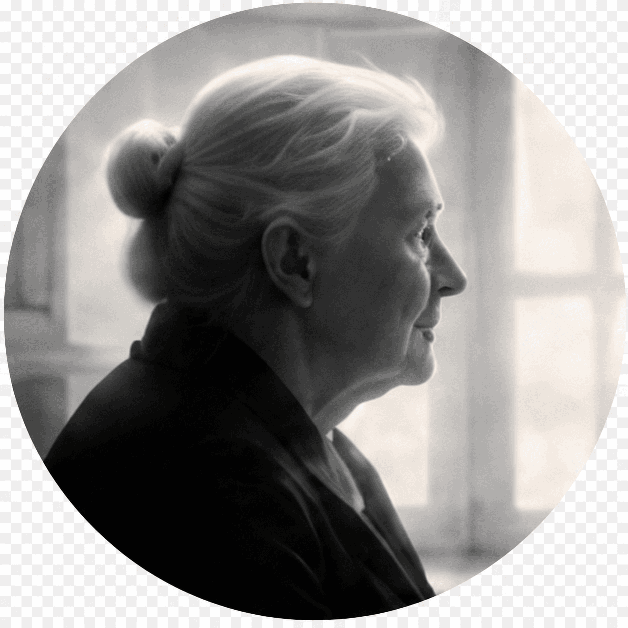 Portrait of the elderly tenant represented inside a circular profile scan.